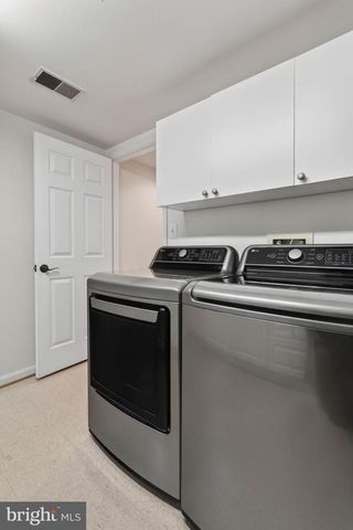 6169 WINDHAM HILL RUN, Alexandria, VA 22315