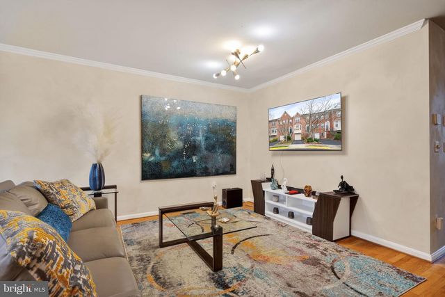 6169 WINDHAM HILL RUN, Alexandria, VA 22315