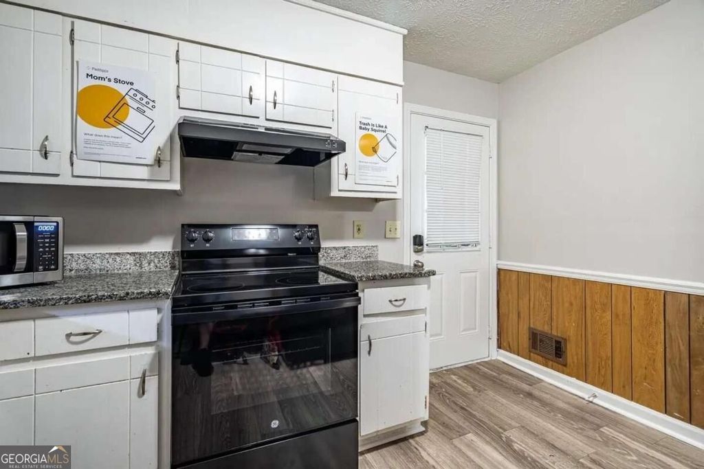 7344 Camelot Court, Riverdale, GA 30296 — photo 4