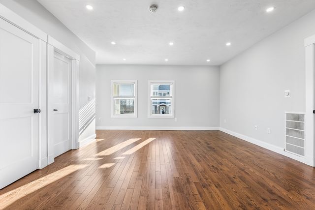 40 Seaview Ave 1, Winthrop, MA 02152