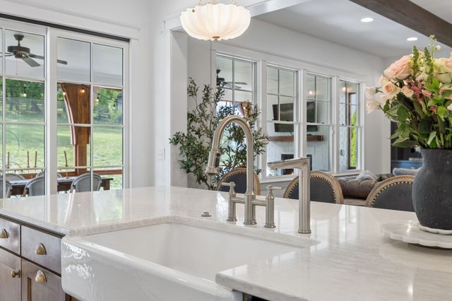 2652 McLemore Rd, Franklin, TN 37064