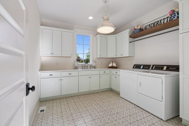 2652 McLemore Rd, Franklin, TN 37064