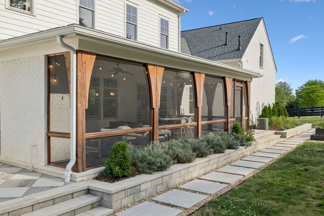 2652 McLemore Rd, Franklin, TN 37064