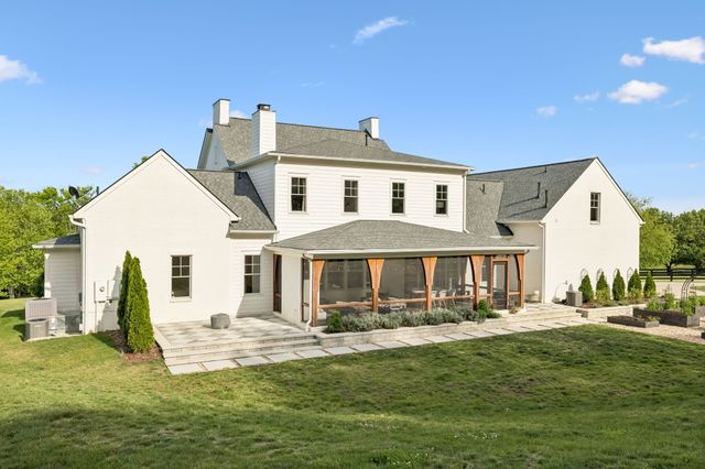 2652 McLemore Rd, Franklin, TN 37064