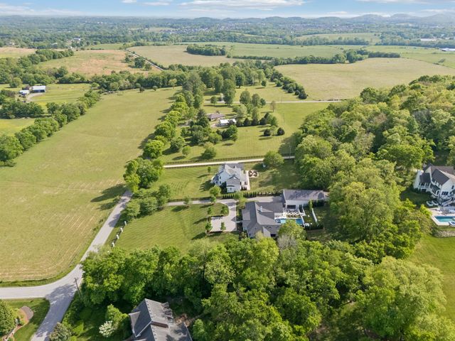 2652 McLemore Rd, Franklin, TN 37064