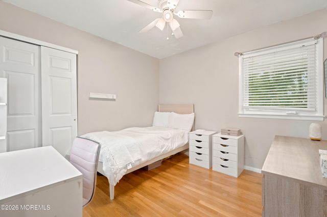 5 St Lawrence Way, Marlboro, NJ 07746