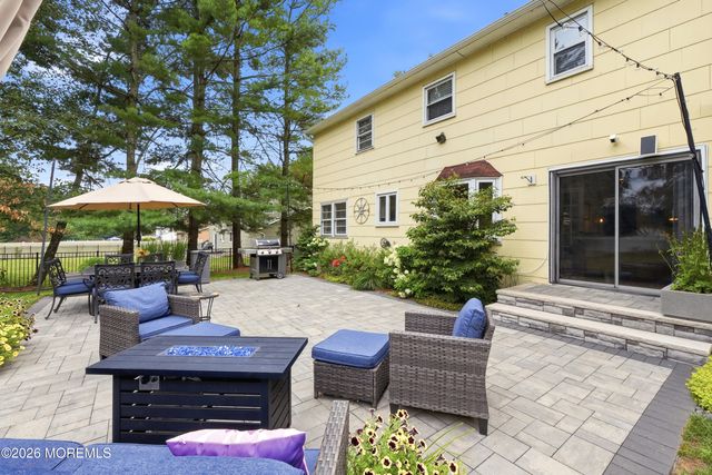 5 St Lawrence Way, Marlboro, NJ 07746
