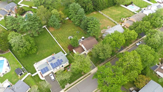 5 St Lawrence Way, Marlboro, NJ 07746