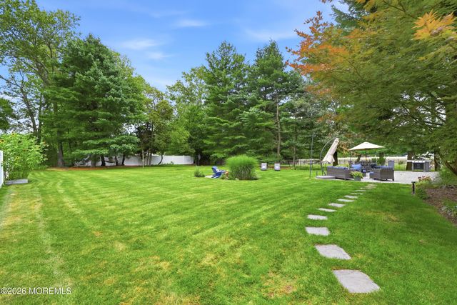 5 St Lawrence Way, Marlboro, NJ 07746