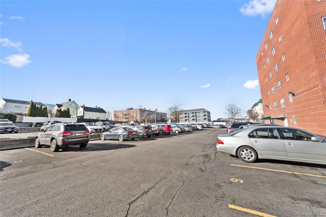 370 Westchester Avenue 2N, Port Chester, NY 10573