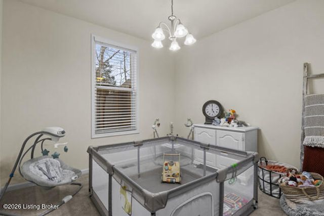 16805 Green Crest Ln, Louisville, KY 40245