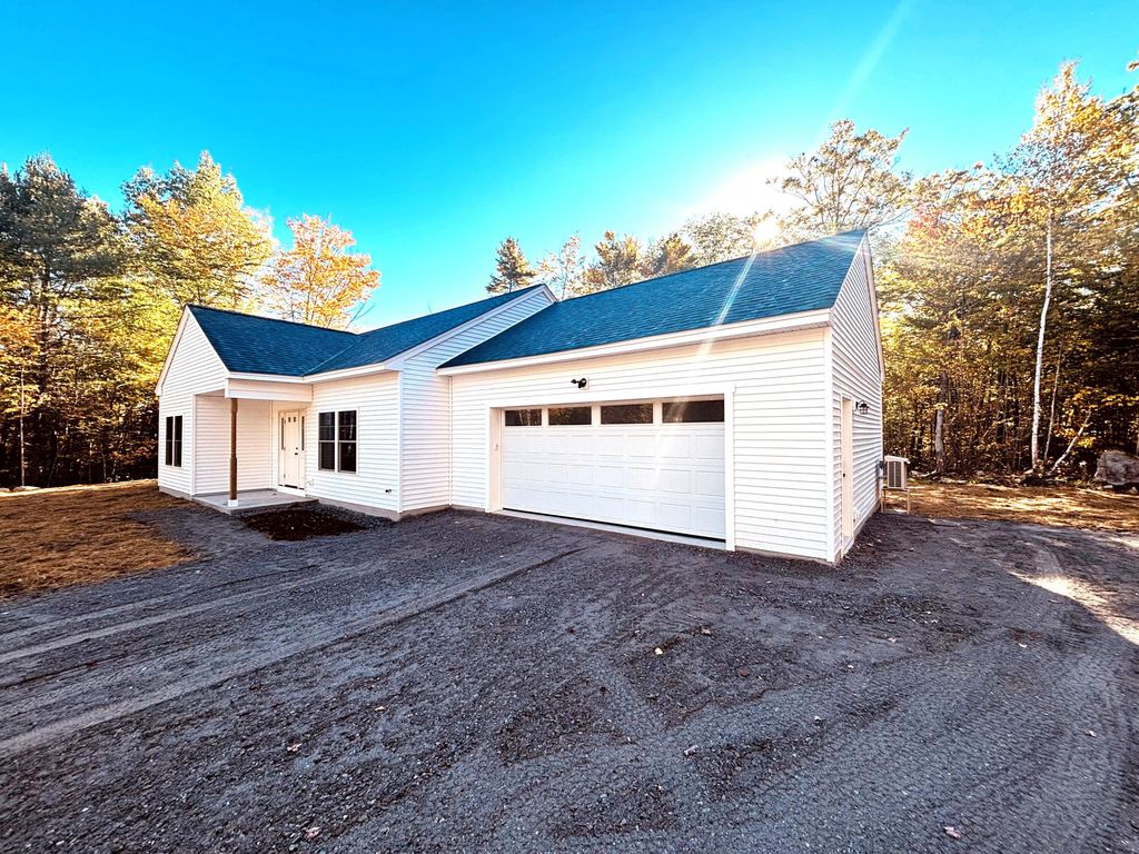 48 Jessica Way, Poland, ME 04274 — photo 2