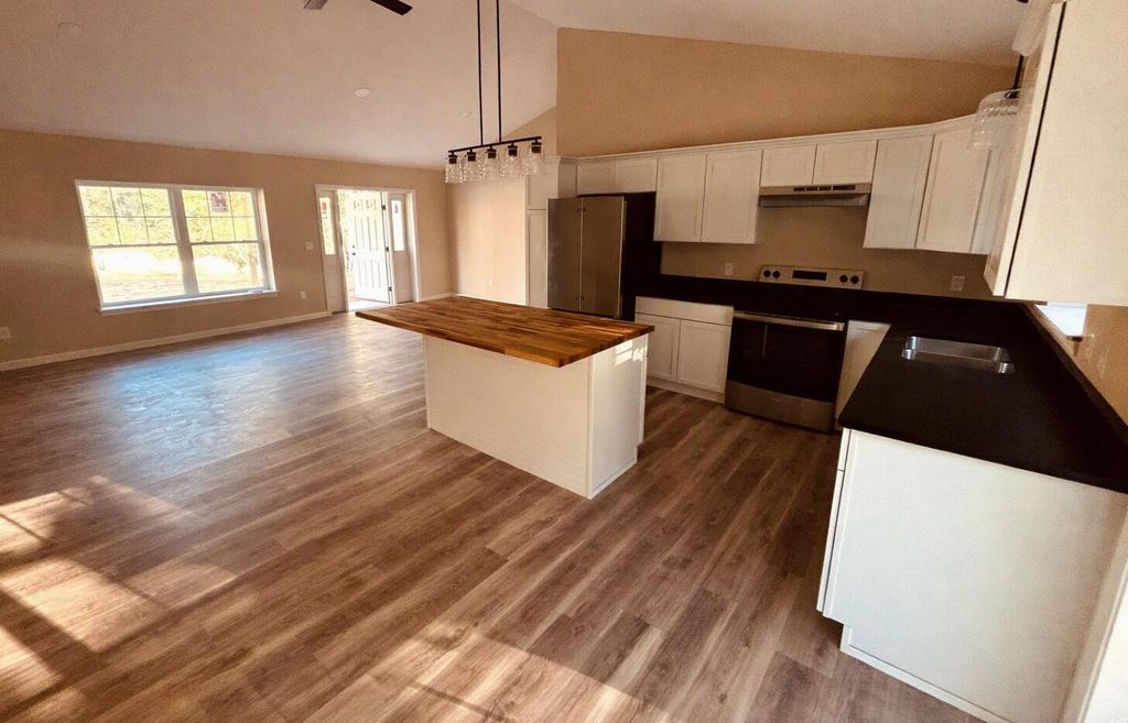 48 Jessica Way, Poland, ME 04274 — photo 5