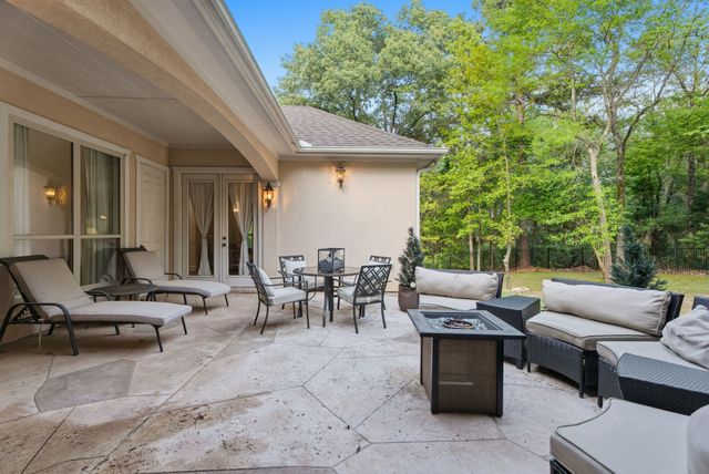 1915 Stoneleaf Drive, Tyler, TX 75703