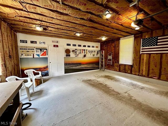 811 Leonard Avenue, Belpre, OH 45714
