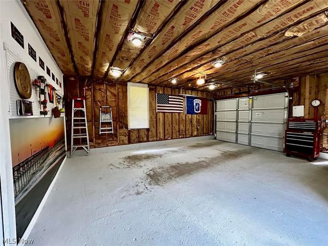 811 Leonard Avenue, Belpre, OH 45714