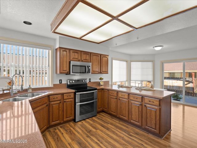 548 Briarwood Drive, Carson City, NV 89701