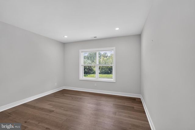 127 ALROY RD, Malvern, PA 19355