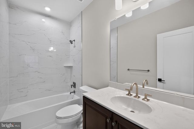 127 ALROY RD, Malvern, PA 19355
