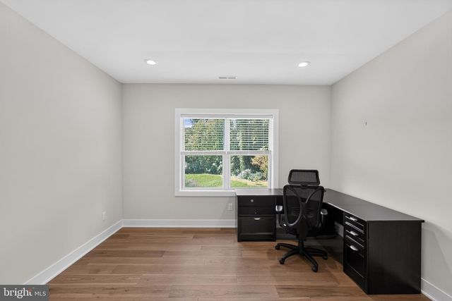 127 ALROY RD, Malvern, PA 19355