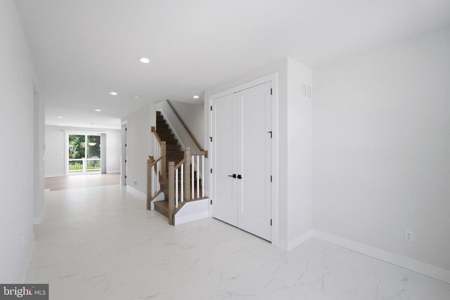 127 ALROY RD, Malvern, PA 19355