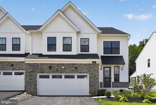 127 ALROY RD, Malvern, PA 19355