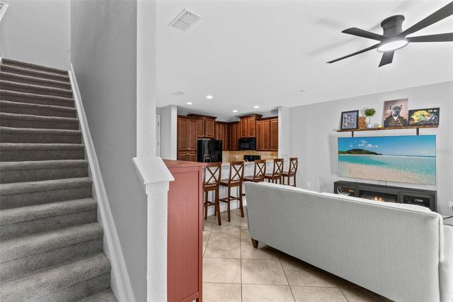 8442 KELSALL DRIVE, Orlando, FL 32832