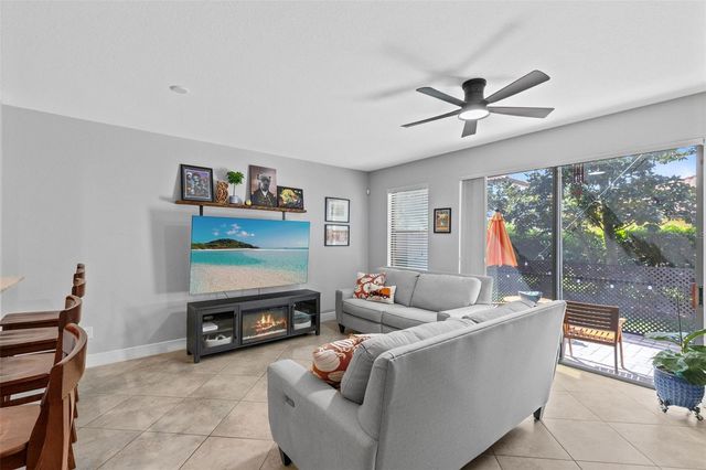 8442 KELSALL DRIVE, Orlando, FL 32832