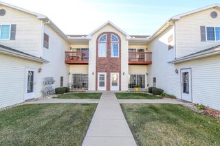 1612 Commonwealth DRIVE #8, Fort Atkinson, WI 53538