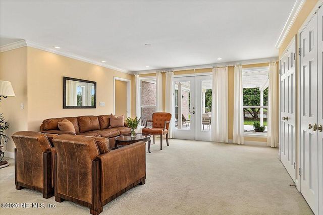 16 LA VISTA Drive, Ponte Vedra Beach, FL 32082