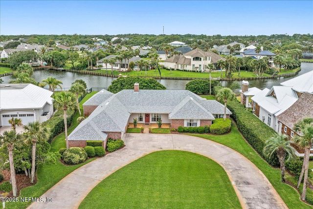 16 LA VISTA Drive, Ponte Vedra Beach, FL 32082