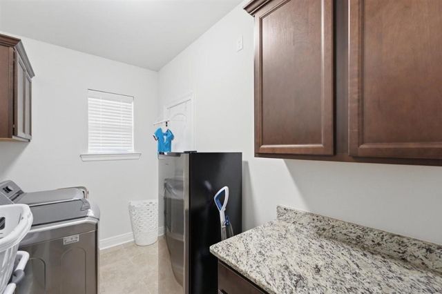 1947 Beau Blanc Drive, Lake Charles, LA 70607