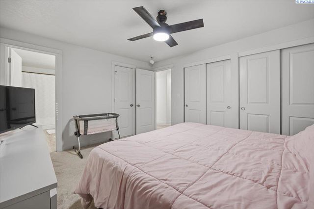 6306 Berea Ln, Pasco, WA 99301