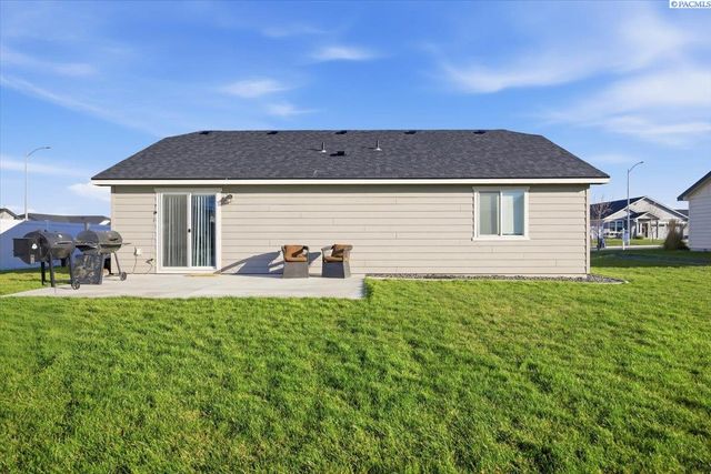 6306 Berea Ln, Pasco, WA 99301