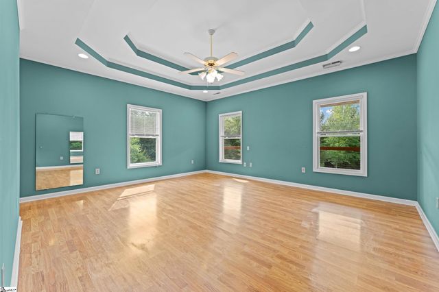 397 Lindsey Lake Road, Travelers Rest, SC 29690