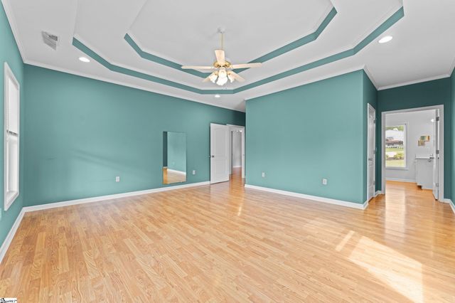 397 Lindsey Lake Road, Travelers Rest, SC 29690