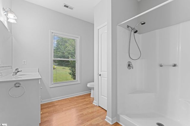 397 Lindsey Lake Road, Travelers Rest, SC 29690