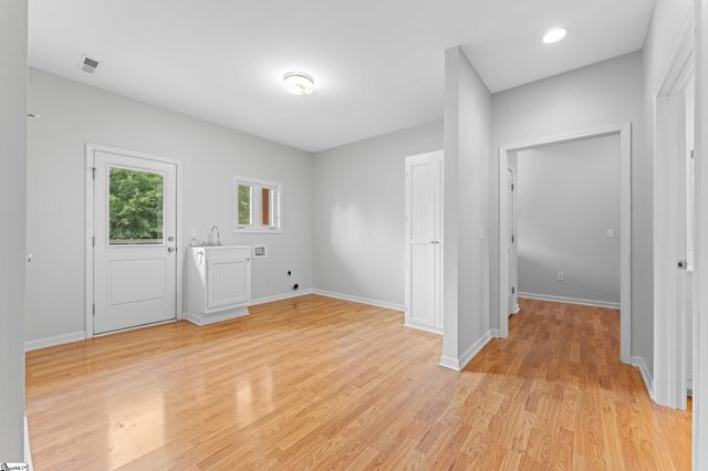 397 Lindsey Lake Road, Travelers Rest, SC 29690