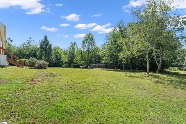 397 Lindsey Lake Road, Travelers Rest, SC 29690