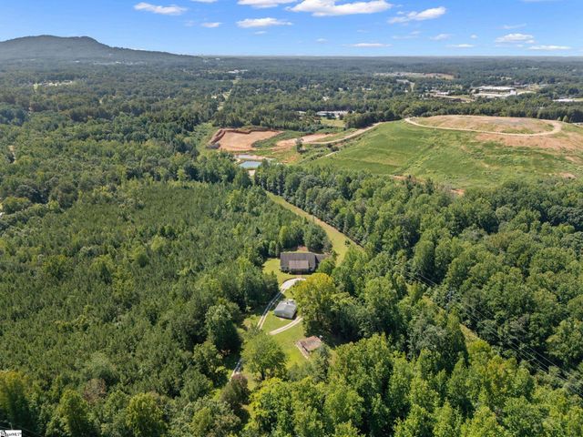 397 Lindsey Lake Road, Travelers Rest, SC 29690