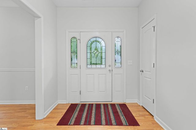 397 Lindsey Lake Road, Travelers Rest, SC 29690