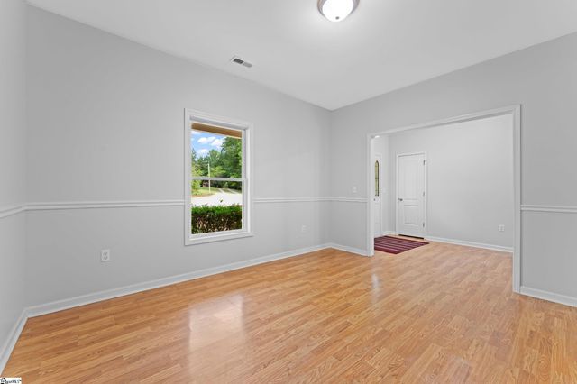 397 Lindsey Lake Road, Travelers Rest, SC 29690