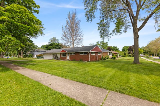 510 S Dorchester Avenue, Wheaton, IL 60187