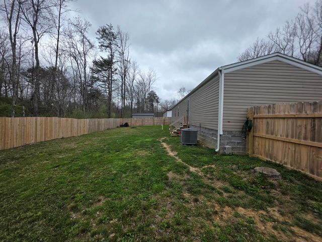 421 W Old Barbourville Road, Corbin, KY 40701