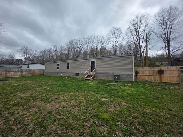 421 W Old Barbourville Road, Corbin, KY 40701