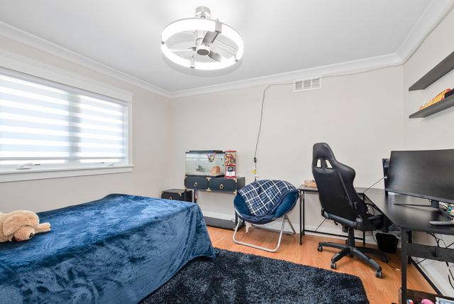 16740 W Saddlewood Drive, Lockport, IL 60441