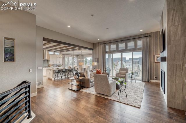 1981 Clayhouse Drive, Colorado Springs, CO 80921