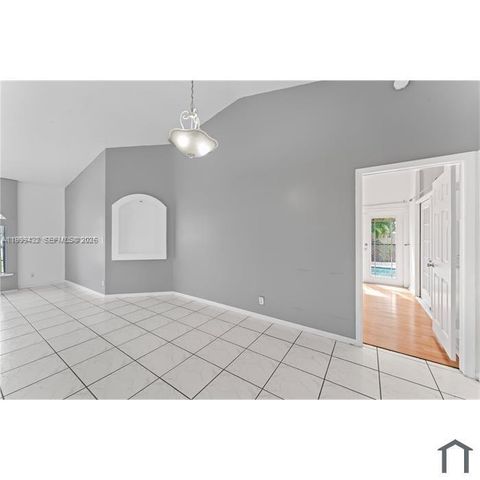 2269 N Rock Island Rd 2269, Margate, FL 33063