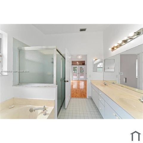 2269 N Rock Island Rd 2269, Margate, FL 33063