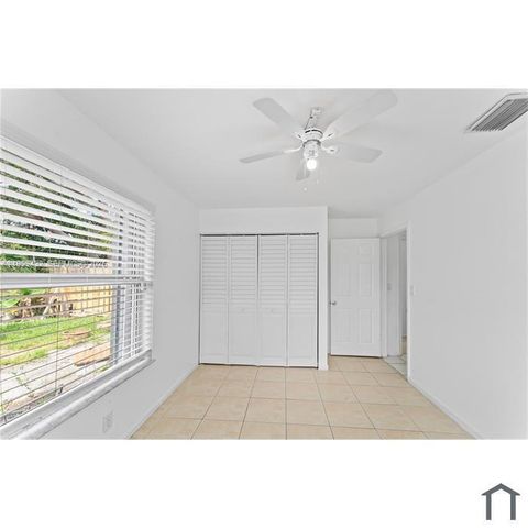 2269 N Rock Island Rd 2269, Margate, FL 33063